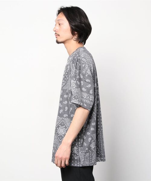 JOHN'S CLOSET(ジョンズクローゼット)の「【50】Sublimation Printing総柄ビッグTシャツ(Tシャツ/カットソー・メンズ・ホワイト系その他/パープル系その他/ブラック系その他/ブルー系その他/ネイビー系・FREE)」の9枚目の写真