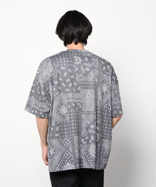 JOHN'S CLOSET(ジョンズクローゼット)の「【50】Sublimation Printing総柄ビッグTシャツ(Tシャツ/カットソー・メンズ・ホワイト系その他/パープル系その他/ブラック系その他/ブルー系その他/ネイビー系・FREE)」の12枚目の写真