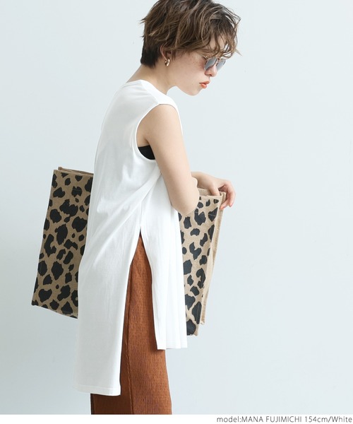 coca(coca)(コカ)の「ソフトタッチノースリーブ(タンクトップ・レディース・ホワイト/ライトブルー/ブラック・ONE SIZE)」の6枚目の写真