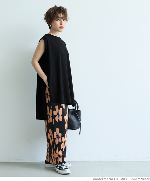 coca(coca)(コカ)の「ソフトタッチノースリーブ(タンクトップ・レディース・ホワイト/ライトブルー/ブラック・ONE SIZE)」の14枚目の写真