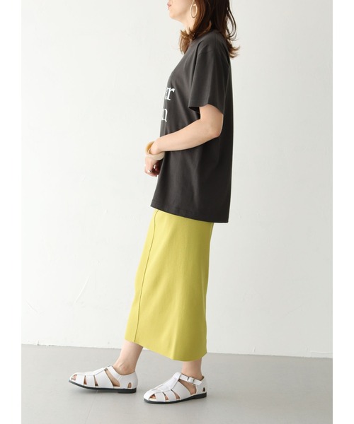 【shemoshelly】5.6オンスオリジナルスローガンロゴTシャツ