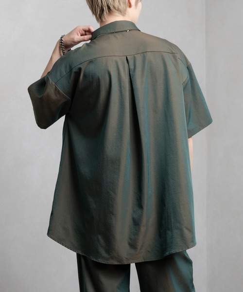 Adoon plain（アドーンプレーン）の「【Adoon plain】タマムシ半袖シャツ(セットアップ着用可)（シャツ/ブラウス・メンズ・グリーン系/ブルー系・MEDIUM/LARGE）」の12枚目の写真