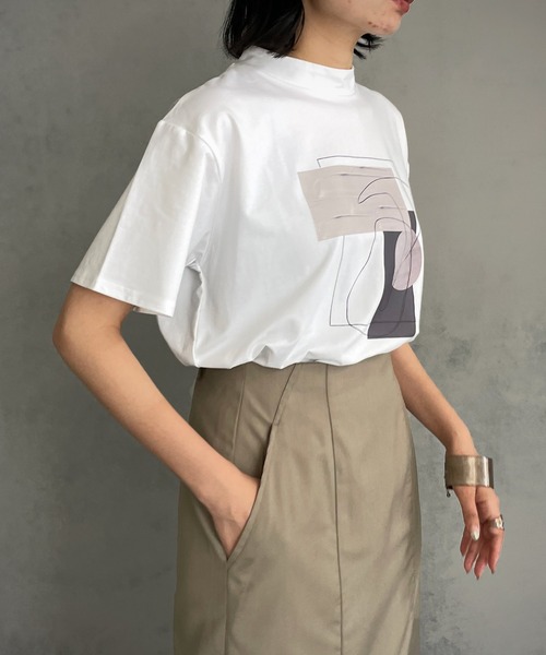 &g'aime(アンジェム)の「【&g’aime】アートプリントTシャツ(Tシャツ/カットソー・レディース・ホワイト/ブラック・FREE)」の6枚目の写真