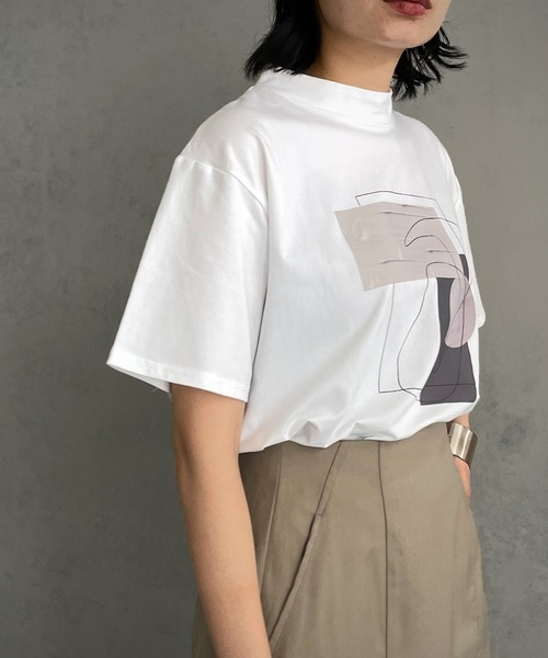 &g'aime(アンジェム)の「【&g’aime】アートプリントTシャツ(Tシャツ/カットソー・レディース・ホワイト/ブラック・FREE)」の7枚目の写真