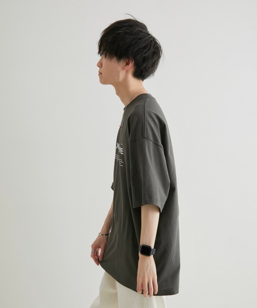 JUNRED（ジュンレッド）の「こめ×JUNRed オーバーサイズサイテイションズTee（Tシャツ/カットソー・メンズ・チャコールグレー/ダークグリーン/ホワイト・S/L/M）」の5枚目の写真