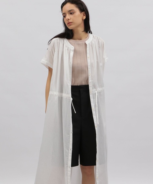 LAKOLE（ラコレ）の「シアーストライプドロストワンピース / 294896（ワンピース・レディース・ブラック/オフホワイト/ブルー・SMALL/MEDIUM）」の2枚目の写真