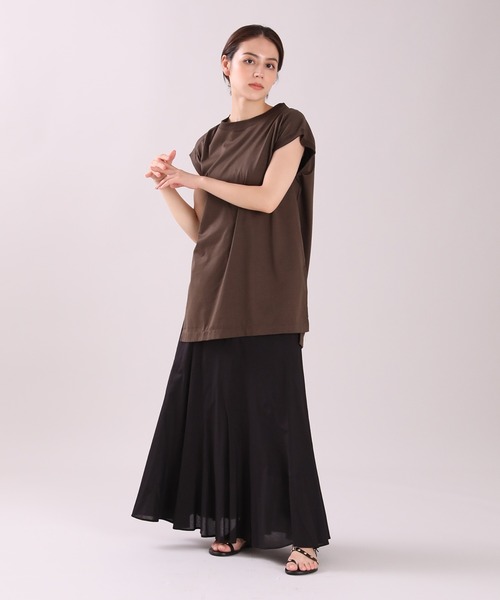 INED（イネド）の「チュニックカットソー（Tシャツ/カットソー・レディース・ベージュ/カーキ/スミクロ・9号）」の14枚目の写真