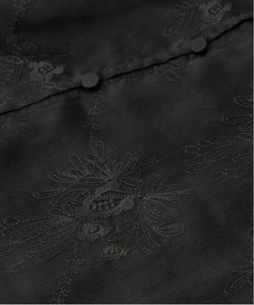 RANDA（ランダ）の「フラワー刺繍シアーシャツブラウス（シャツ/ブラウス・レディース・カーキ/ピンク/ブラック・FREE）」の21枚目の写真