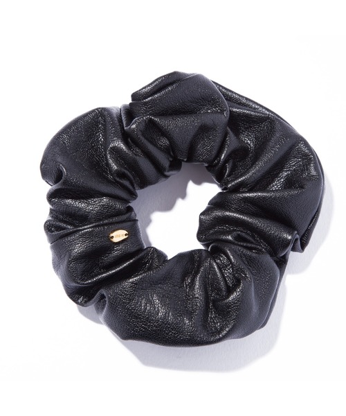 IRIS47(イリスフォーセブン)の「【IRIS 47】black scrunchie(シュシュ・レディース・ブラック・FREE)」の2枚目の写真