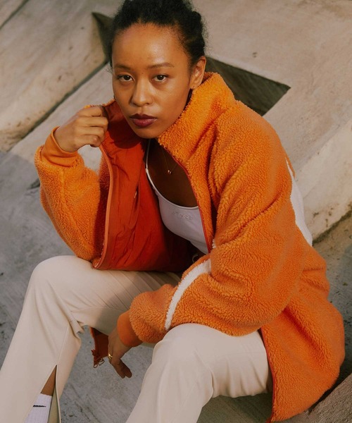 NIKE(ナイキ)の「NIKE BIG SWOOSH SHERPA JACKET / ナイキ ビッグ スウッシュ シェルパ ジャケット【SP】(その他アウター・メンズ・ピンク/オレンジ/ブラック×ホワイト/ブラック×レッド/ブラック×ブルー/ベージュ/グリーン・S/M/L/XL/XXL/3XL)」の7枚目の写真