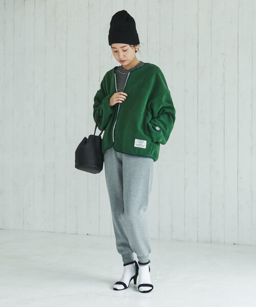 DISCUS ATHLETIC（ディスカス　アスレチック）の「DISCUS ATHLETIC（ディスカス アスレチック）フリースVネックジップカーディガン（カーディガン/ボレロ・レディース・ダークグリーン/オフホワイト/レンガ・M/L）」の9枚目の写真