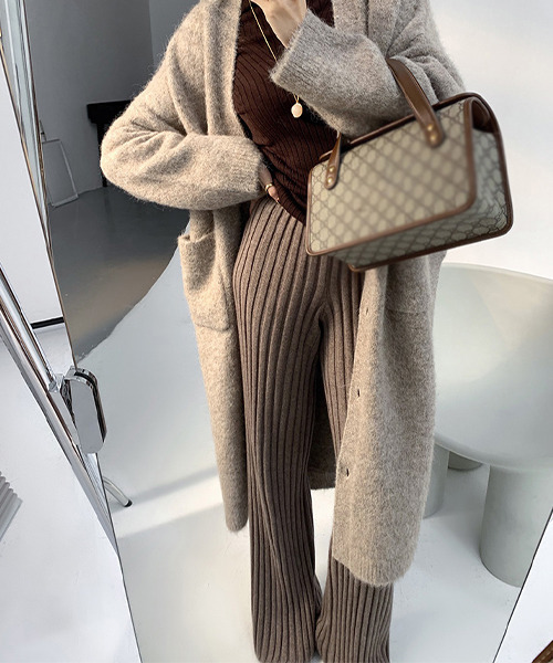 c.u.l（シーユーエル）の「フレアリブニットパンツ culw314（その他パンツ・レディース・アイボリー/カーキ/ブラック/ブラウン・FREE）」の10枚目の写真