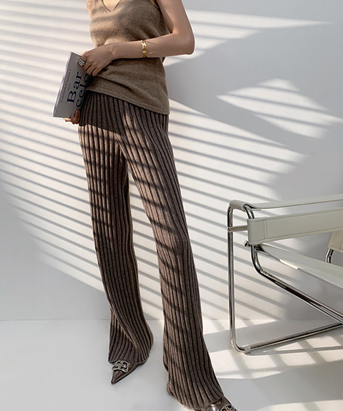 c.u.l（シーユーエル）の「フレアリブニットパンツ culw314（その他パンツ・レディース・アイボリー/カーキ/ブラック/ブラウン・FREE）」の13枚目の写真