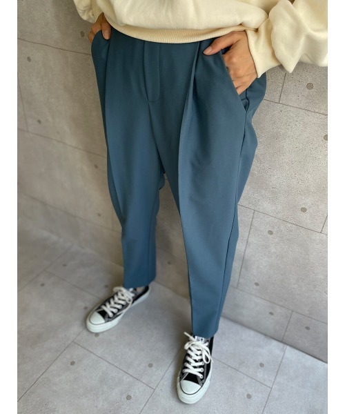 HEILIS（ヘイリス）の「センタープレステーパードパンツ / テーパードパンツ イージーパンツ センタープレス ウエストゴム（その他パンツ・レディース・キャメル/テラコッタ/ブラック/ネイビー/グリーン・M/L）」の9枚目の写真