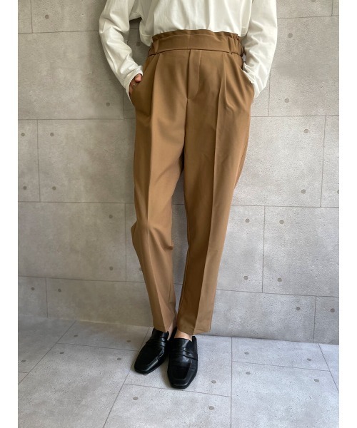 HEILIS（ヘイリス）の「センタープレステーパードパンツ / テーパードパンツ イージーパンツ センタープレス ウエストゴム（その他パンツ・レディース・キャメル/テラコッタ/ブラック/ネイビー/グリーン・M/L）」の12枚目の写真