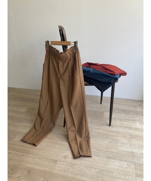 HEILIS（ヘイリス）の「センタープレステーパードパンツ / テーパードパンツ イージーパンツ センタープレス ウエストゴム（その他パンツ・レディース・キャメル/テラコッタ/ブラック/ネイビー/グリーン・M/L）」の17枚目の写真