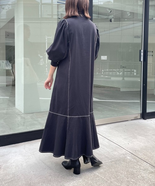 CAPRICIEUX LE'MAGE(カプリシューレマージュ)の「配色ステッチマーメイドワンピース(ワンピース・レディース・ブラック/ベージュ・FREE)」の12枚目の写真