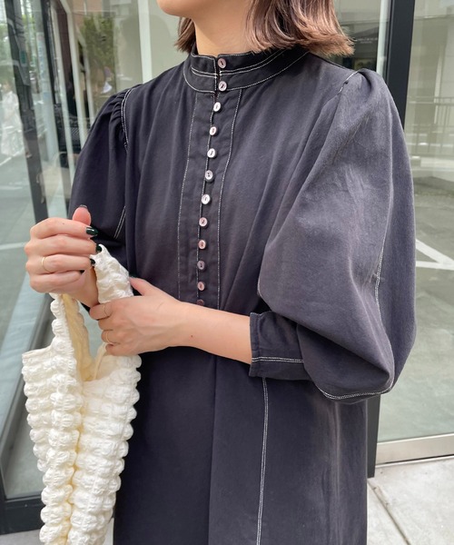 CAPRICIEUX LE'MAGE(カプリシューレマージュ)の「配色ステッチマーメイドワンピース(ワンピース・レディース・ブラック/ベージュ・FREE)」の14枚目の写真