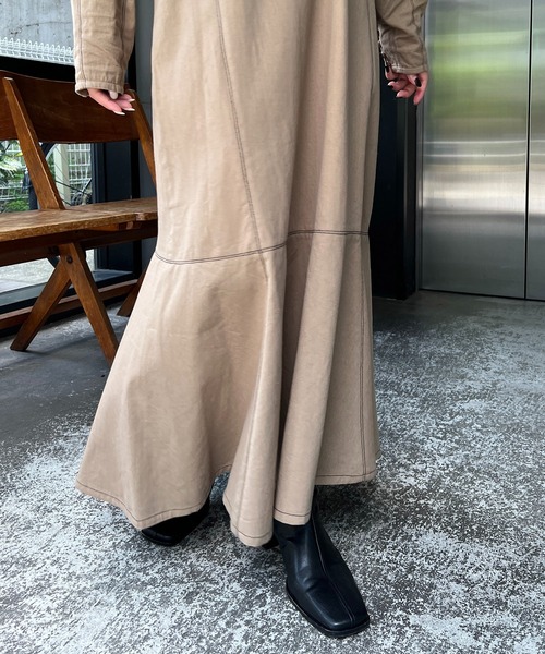 CAPRICIEUX LE'MAGE(カプリシューレマージュ)の「配色ステッチマーメイドワンピース(ワンピース・レディース・ブラック/ベージュ・FREE)」の8枚目の写真