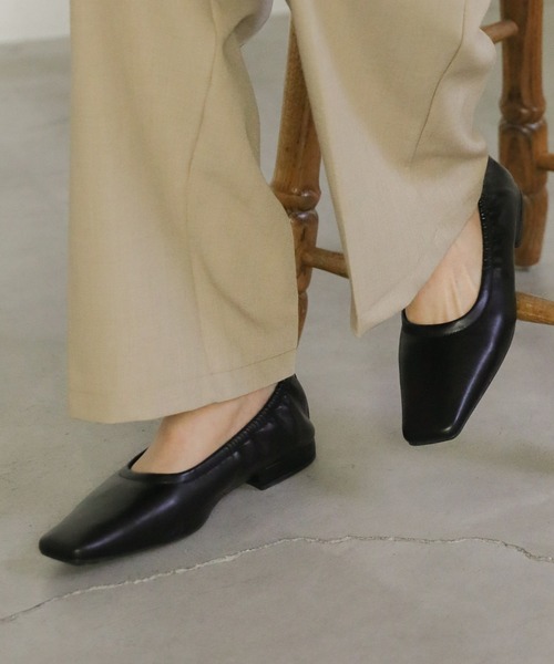 select MOCA（セレクトモカ）の「フェイクレザースクエアトゥパンプス（パンプス・レディース・アイボリー/ライトベージュ/ブラック・SMALL/MEDIUM/LARGE）」の16枚目の写真
