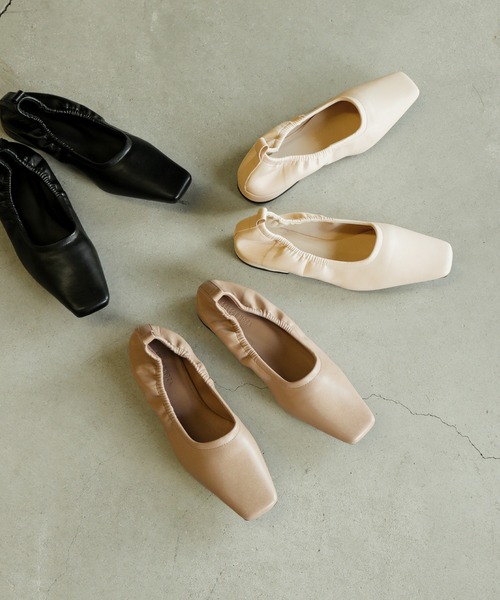 select MOCA（セレクトモカ）の「フェイクレザースクエアトゥパンプス（パンプス・レディース・アイボリー/ライトベージュ/ブラック・SMALL/MEDIUM/LARGE）」の4枚目の写真