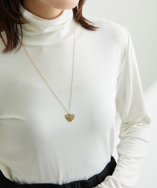 PAPILLONNER(パピヨネ)の「ハートモチーフネックレス/PAPILLONNER/パピヨ(ネックレス・レディース・シルバー/ゴールド・FREE)」の3枚目の写真