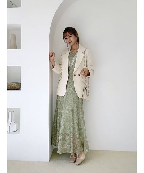 dazzlin（ダズリン）の「ウエストシェイプテーラードジャケット