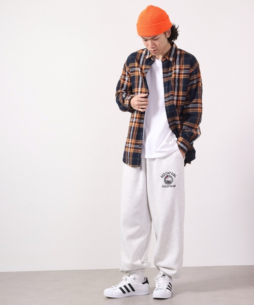 Red Cap Girl(レッドキャプガール)の「Red Cap Girl 裏起毛RCG刺繍スウェットワイドパンツ(スウェットパンツ・メンズ・ブラック/ライトアッシュグレー/グリーン/ホワイト/オレンジ・M/L)」の16枚目の写真