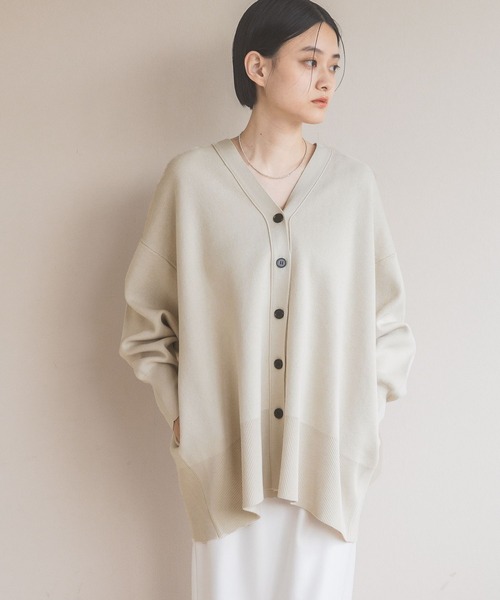 A part by（アパートバイ）の「お気に入り1.5万人超え！スウェットライクスポンジニットBIGカーディガン≪追加7≫（カーディガン/ボレロ・レディース・ライトピンク/ライトグレー/アイボリー/ダークネイビー/グリーン/チャコールグレー/ピンク系その他/オフホワイト/グレー系その他4/ライトブルー/ブルー系その他2/グレー系その他2/グリーン系その他2/イエロー系その他/ブラウン/ピンク系その他2/ブルー系その他3/ライトイエロー・FREE）」の20枚目の写真