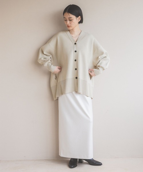 A part by（アパートバイ）の「お気に入り1.5万人超え！スウェットライクスポンジニットBIGカーディガン≪追加7≫（カーディガン/ボレロ・レディース・ライトピンク/ライトグレー/アイボリー/ダークネイビー/グリーン/チャコールグレー/ピンク系その他/オフホワイト/グレー系その他4/ライトブルー/ブルー系その他2/グレー系その他2/グリーン系その他2/イエロー系その他/ブラウン/ピンク系その他2/ブルー系その他3/ライトイエロー・FREE）」の19枚目の写真