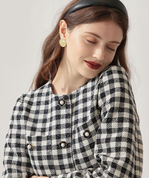 DEICY（デイシー）の「ツィ―ドショートジャケット（ノーカラージャケット・レディース・オフホワイト/ブラック系その他・FREE）」の2枚目の写真