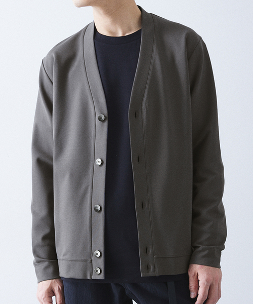 417 EDIFICE(フォーワンセブンエディフィス)の「コンパクトポンチ Vカーディガン【Made in Japan】(カーディガン/ボレロ・メンズ・ブラック/ホワイト/ブラック系その他/グレー/イエロー/グリーン・SMALL/MEDIUM/LARGE)」の16枚目の写真