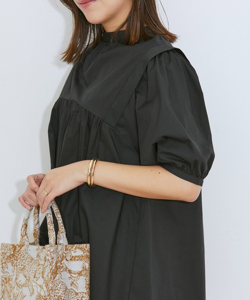 VIS(ビス)の「【前後2WAY】ボリュームスリーブチュニックブラウス(シャツ/ブラウス・レディース・ブラック/ベージュ系その他/ブルー系その他4/ホワイト・FREE)」の19枚目の写真