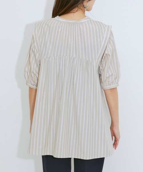 VIS(ビス)の「【前後2WAY】ボリュームスリーブチュニックブラウス(シャツ/ブラウス・レディース・ブラック/ベージュ系その他/ブルー系その他4/ホワイト・FREE)」の10枚目の写真