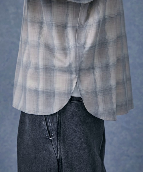 PUBLIC TOKYO（パブリックトウキョウ）の「TWチェックリラックスオーバーシャツ（シャツ/ブラウス・メンズ・ネイビー/グレー/ベージュ・1/2）」の17枚目の写真