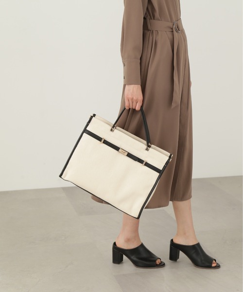 N.(N. Natural Beauty Basic)(エヌエヌナチュラルビューティーベーシック)の「◆ベルト付A4トートバッグ(トートバッグ・レディース・ホワイト/ブラウン・フリ-)」の5枚目の写真