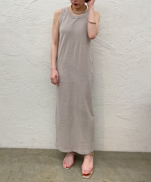 Omekashi（オメカシ）の「アメスリテレコワンピース（ワンピース・レディース・ベージュ/ブラック/アイボリー・36/38）」の11枚目の写真