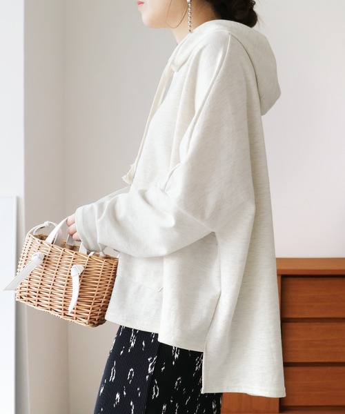 reca(レカ)の「スウェットフーディー(パーカー・レディース・オートミール/チャコール・FREE)」の9枚目の写真