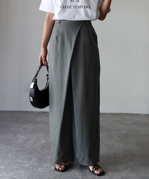 Riberry（リベリー）の「重ねタックパンツ（スラックス・レディース・ブラック/グレー・FREE）」の17枚目の写真