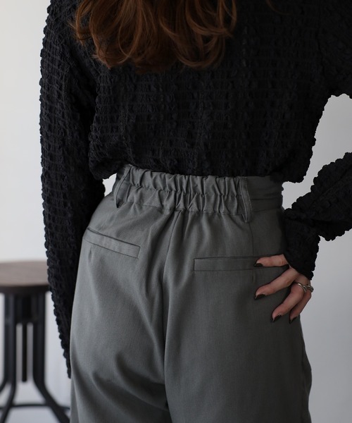 Riberry（リベリー）の「重ねタックパンツ（スラックス・レディース・ブラック/グレー・FREE）」の14枚目の写真