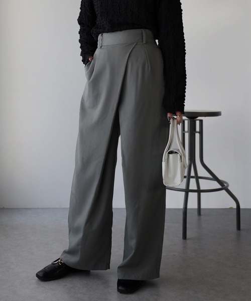 Riberry（リベリー）の「重ねタックパンツ（スラックス・レディース・ブラック/グレー・FREE）」の12枚目の写真