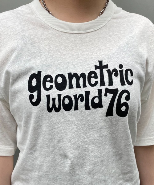 CIAOPANIC（チャオパニック）の「スラブロゴプリントT（Tシャツ/カットソー・レディース・チャコールグレー/オフホワイト/ピンク・FREE）」の4枚目の写真