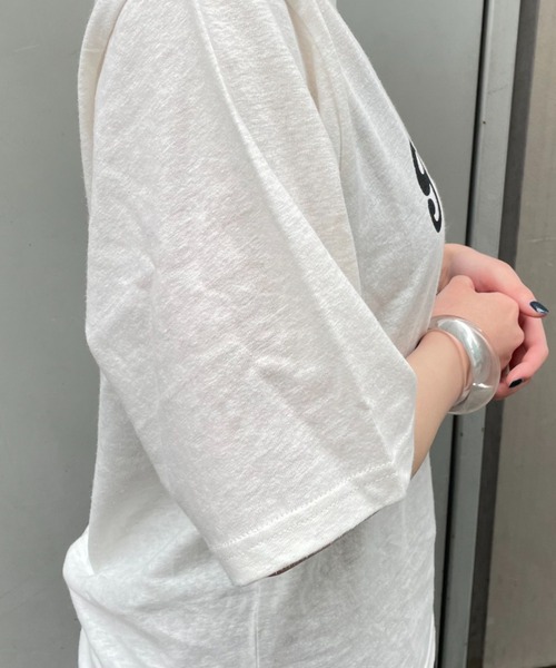 CIAOPANIC（チャオパニック）の「スラブロゴプリントT（Tシャツ/カットソー・レディース・チャコールグレー/オフホワイト/ピンク・FREE）」の5枚目の写真