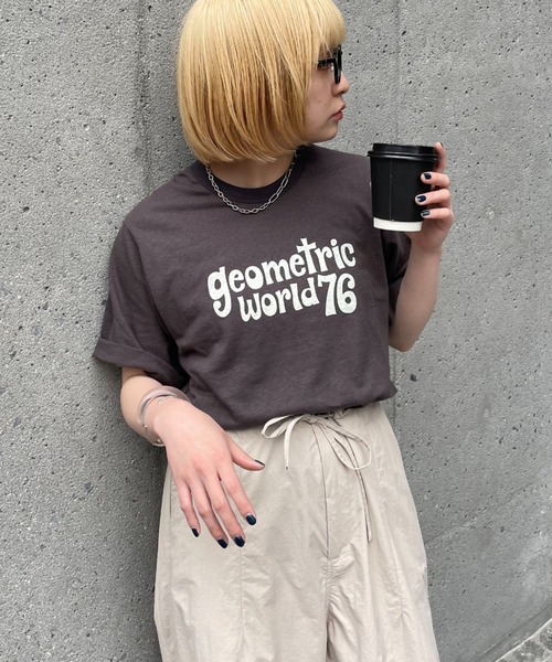 CIAOPANIC（チャオパニック）の「スラブロゴプリントT（Tシャツ/カットソー・レディース・チャコールグレー/オフホワイト/ピンク・FREE）」の13枚目の写真