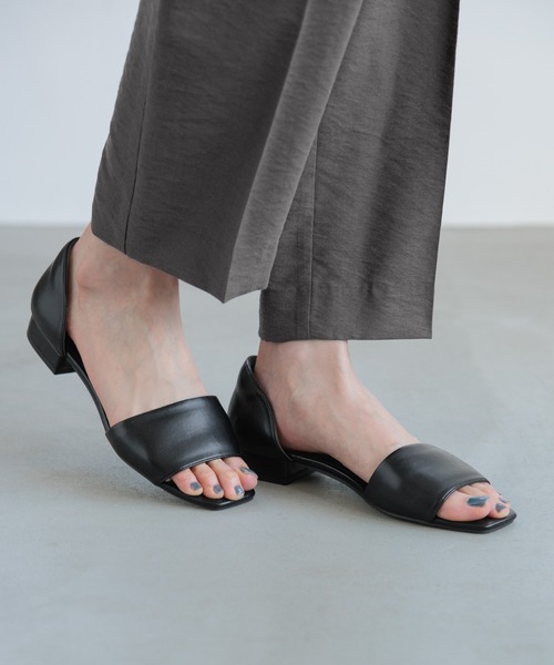 GLOBAL WORK（グローバルワーク）の「らくっションかかとフィットサンダル/182179（サンダル・レディース・グリーン/ブラック/シルバー/アイボリー/ベージュ・LARGE/SMALL/MEDIUM/X-LARGE）」の3枚目の写真