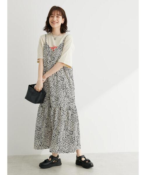 Green Parks(グリーンパークス)の「・ELENCARE DUE レオパードキャミワンピ(ワンピース・レディース・ベージュ/オフホワイト/ブラック・FREE)」の4枚目の写真