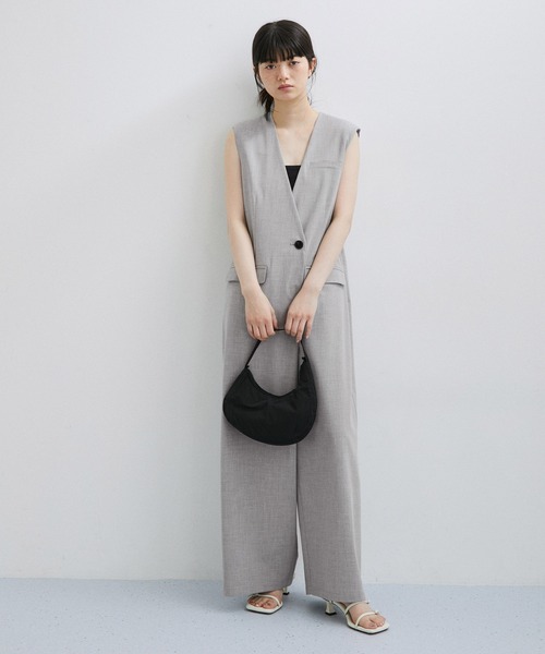 ADAM ET ROPÉ FEMME ベストロンパース 定価:25300円 ADAM ET ROPE'（アダムエロペ）の「ベストロンパース（つなぎ