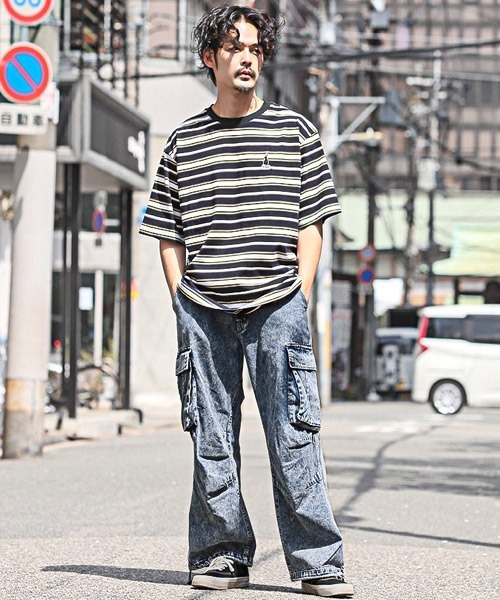 LUXSTYLE(ラグスタイル)の「ケミカルウォッシュデニムワイドカーゴパンツ(カーゴパンツ・メンズ・ブルー/ブラック・L/M/S)」の5枚目の写真