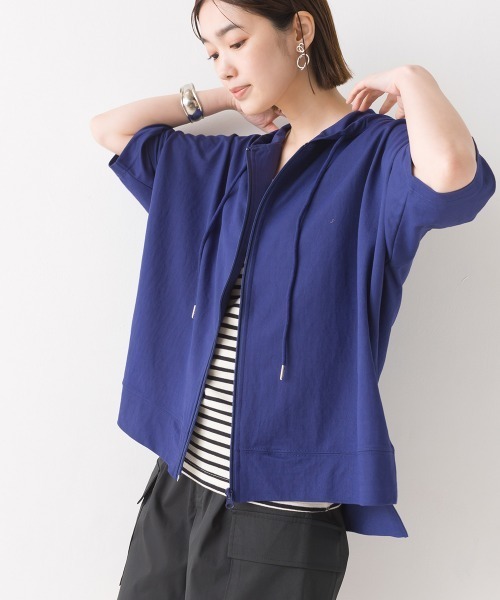 OMNES（オムネス）の「接触冷感オーバーサイズジップパーカー（パーカー・レディース・ホワイト/ブルー/モカ/イエロー/チャコールグレー/ブラック/グレー/チャコールグレー×ブラック/ホワイト系その他/キャメル/ネイビー/ラベンダー/ブラウン/グリーン/ブルー系その他・FREE）」の11枚目の写真