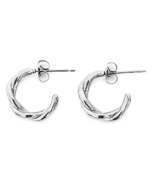 Pierrot(ピエロ)の「【stainless】選べるスモールピアス(ピアス(両耳用)・レディース・シルバー/ゴールド/シルバー系その他/ゴールド系その他・FREE)」の12枚目の写真